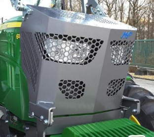 Calandre Basculante sur John Deere J6M